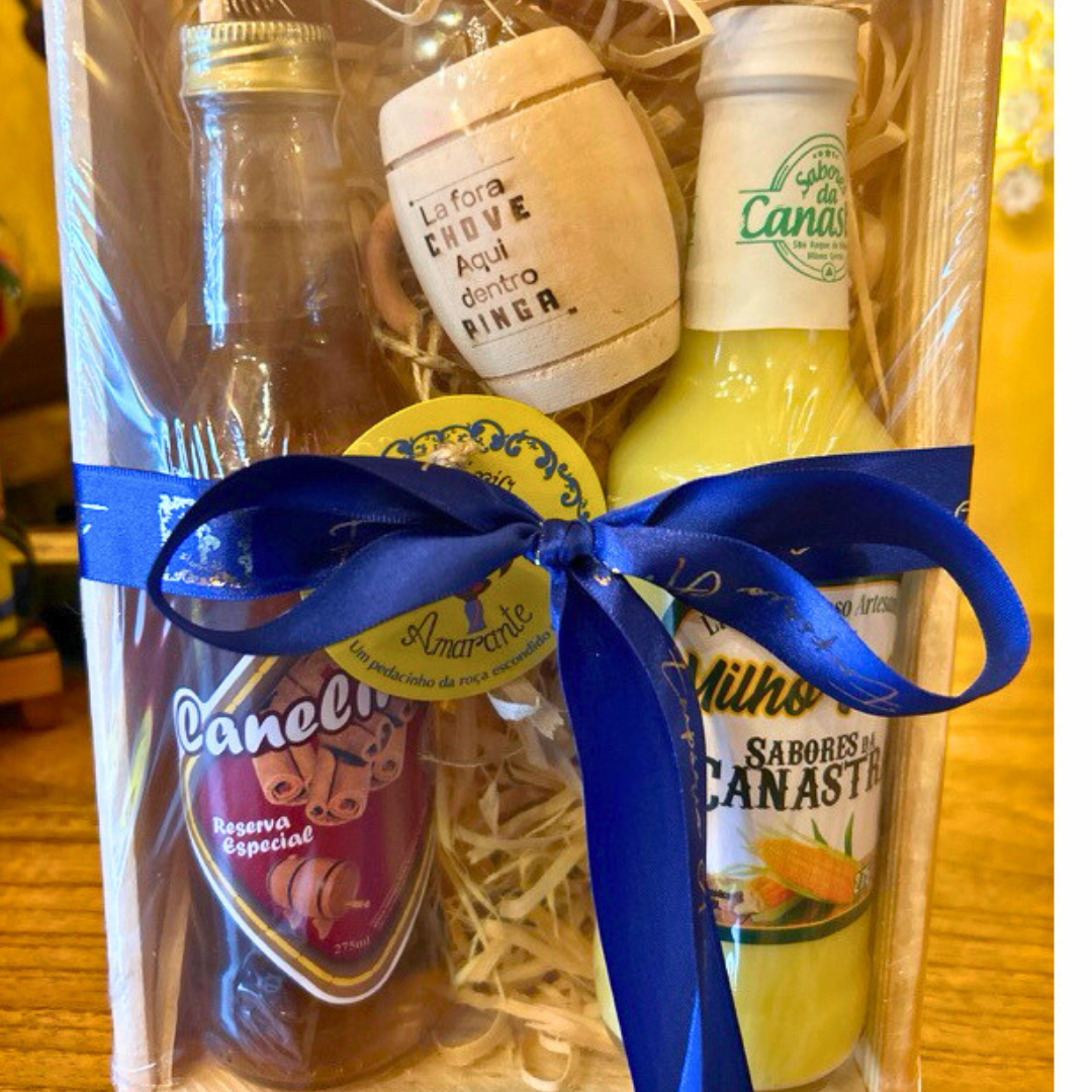 Kit Cachaça/Licores Artesanais - Personalizado | 2 garrafas de 275 ml (cada)+ canequinha artesanal - Imagem 4
